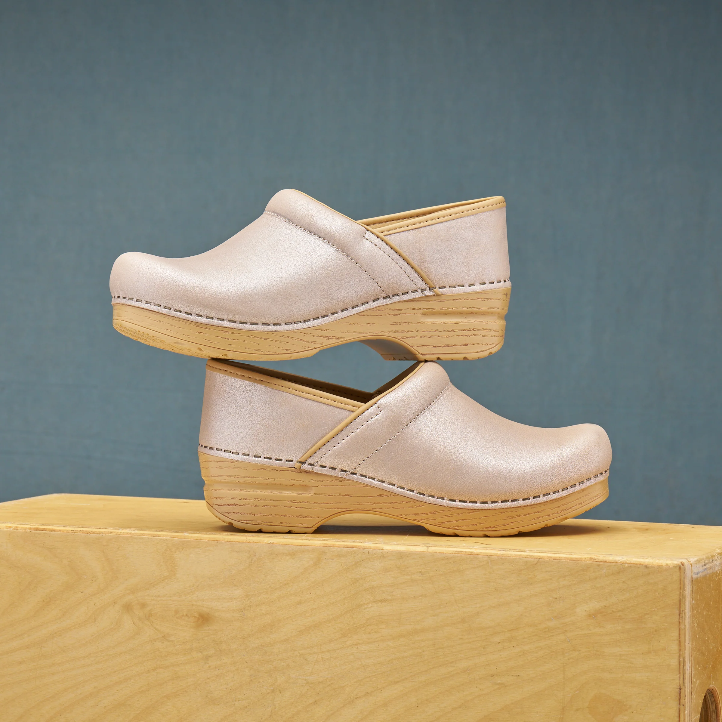 Professional Pearl Metallic - Image 2
