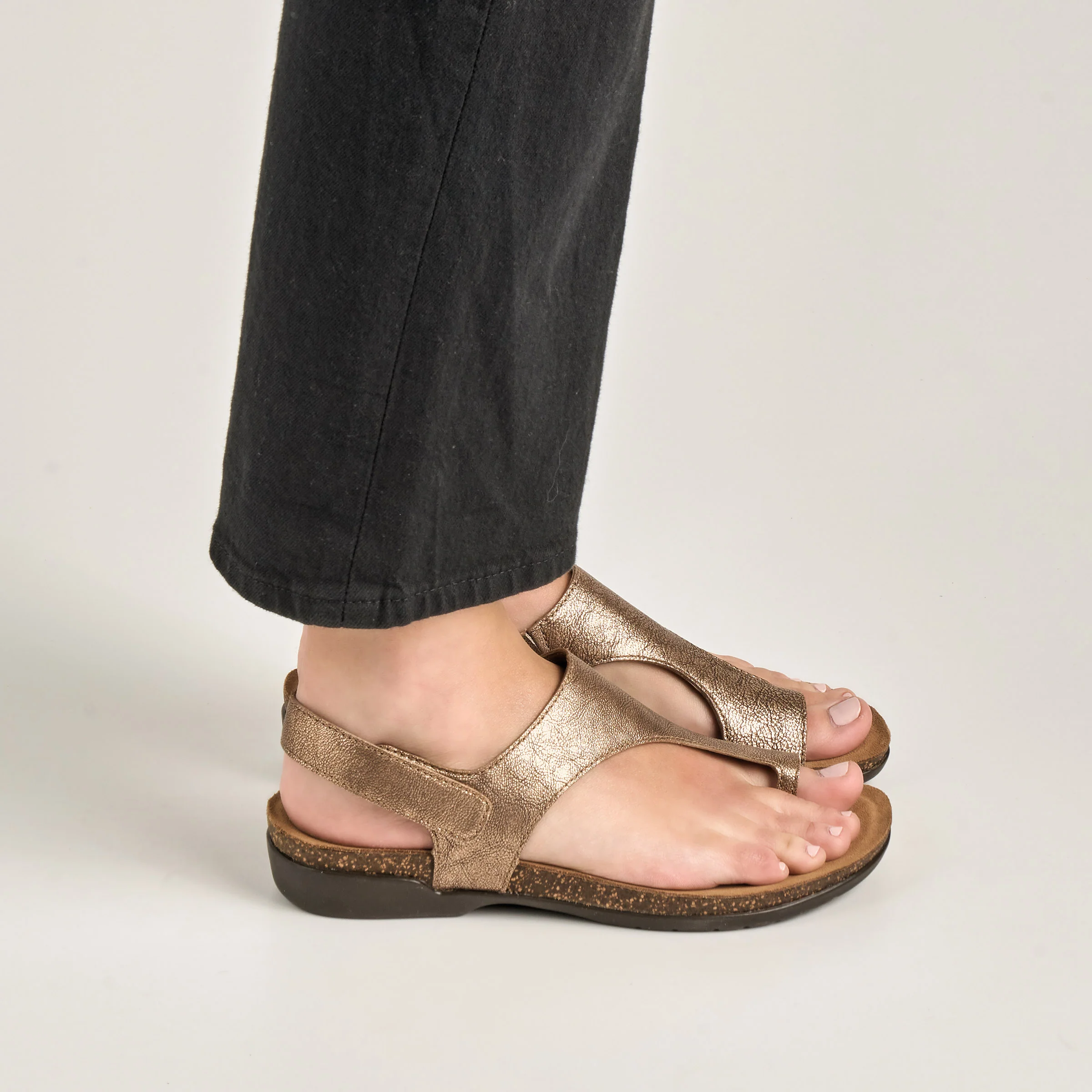 Reece Bronze Metallic - Image 2